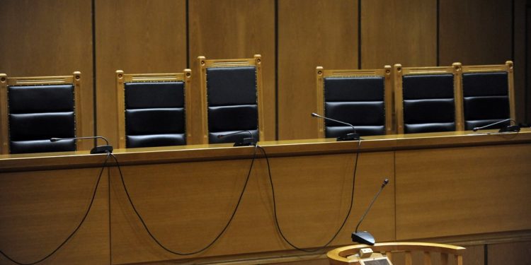 Κακουργήματα μετατρέπονται σε πλημμελήματα – News.gr