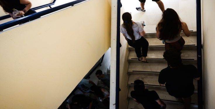 Πανελλήνιες 2019: Οδηγός «επιβίωσης» προς υποψήφιους και γονείς