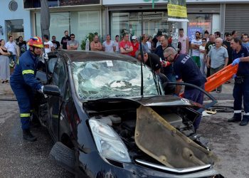 Σοβαρό τροχαίο με καραμπόλα τεσσάρων αυτοκινήτων στο Ναύπλιο – News.gr