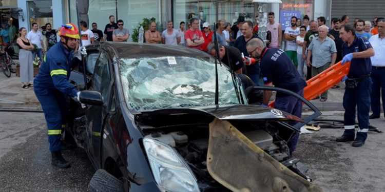 Σοβαρό τροχαίο με καραμπόλα τεσσάρων αυτοκινήτων στο Ναύπλιο – News.gr