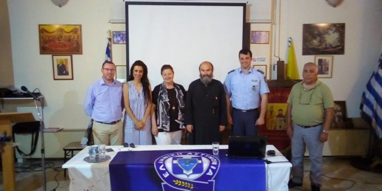 Ενημερωτική δράση στο πνευματικό κέντρο του Ι.Ν Αγίων Αποστόλων Πέτρου και Παύλου για την προστασία των πολιτών από τις απάτες