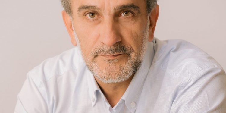 ΑΠΟΣΤΟΛΟΣ ΚΑΤΣΙΦΑΡΑΣ: “Το μέλλον της Δυτικής Ελλάδας ακουμπά στη νεολαία της”