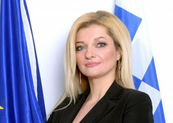 ΔΙΟΝΥΣΙΑ – ΘΕΟΔΩΡΑ ΑΥΓΕΡΙΝΟΠΟΥΛΟΥ: “Αναξιόπιστοι μέχρι τέλους για τον αυτοκινητόδρομο”