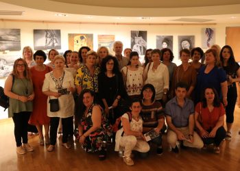 ΔΗΜΟΣ ΠΥΡΓΟΥ: Με επιτυχία τα εγκαίνια της έκθεσης ζωγραφικής “Αντιθέσεις”