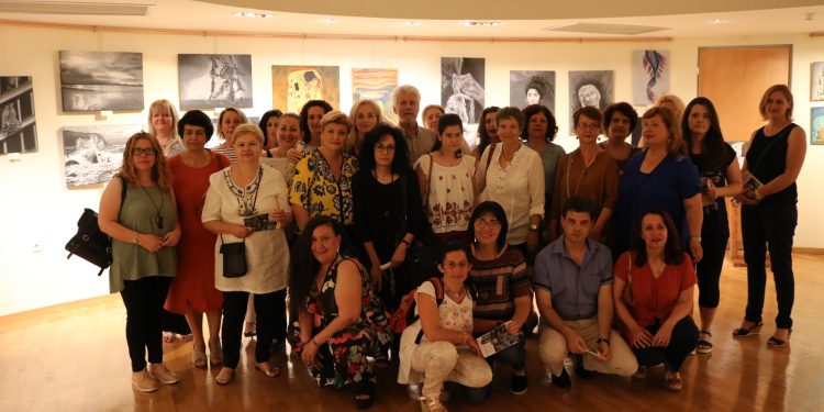 ΔΗΜΟΣ ΠΥΡΓΟΥ: Με επιτυχία τα εγκαίνια της έκθεσης ζωγραφικής “Αντιθέσεις”