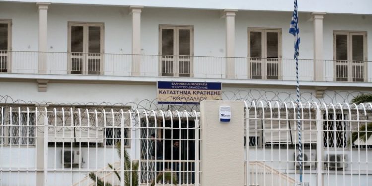 Η διαταγή της ΕΛ.ΑΣ για τη μεταγωγή καρκινοπαθών από τις φυλακές Κορυδαλλού στα νοσοκομεία