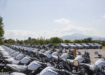 ΕΛ.ΑΣ.: Στον στόλο της 114 νέα οχήματα (βίντεο)