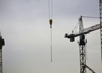 ΕΛΣΤΑΤ: 20,6% πτώση της οικοδομικής δραστηριότητας τον Μάρτιο