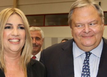 “ΒΟΜΒΑ” στο Κίνημα Αλλαγής: Η Φώφη διώχνει τον Βενιζέλο από το ΚΙΝΑΛ
