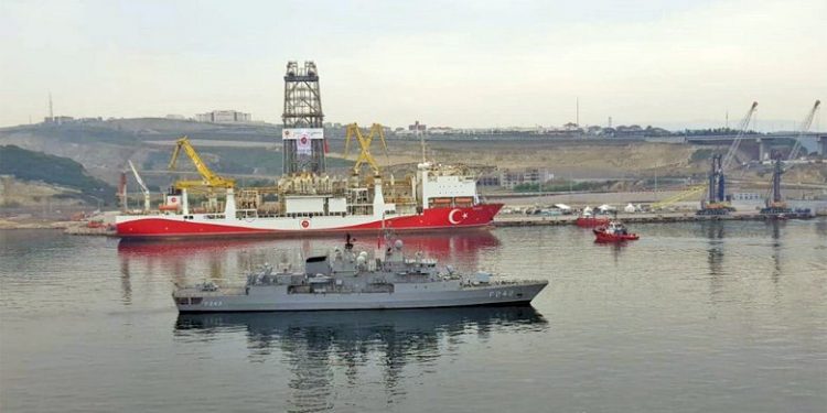 Με συνοδεία φρεγάτας κατεβαίνει το «Γιαβούζ» στην Κυπριακή ΑΟΖ, πότε θα βγει στο Αιγαίο