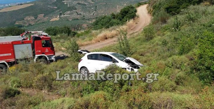 Θανατηφόρα βουτιά για οδηγό που έπεσε με το ΙΧ του σε γκρεμό