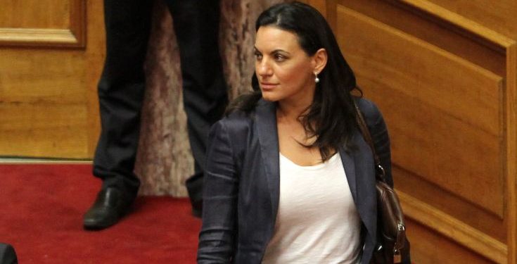 Το άγνωστο οικογενειακό πρόβλημα και ο ήρωάς της – Newsbeast