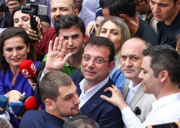 Κωνσταντινούπολη: Μεγάλος νικητής για δεύτερη φορά ο Ιμάμογλου
