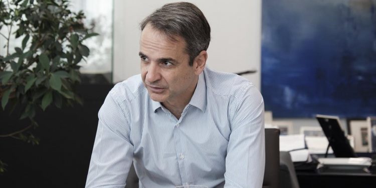 Μitsotakis calls on voters to provide him, ND with strong mandate in July 7 elex