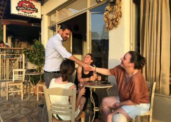 ΑΝΔΡΕΑΣ ΝΙΚΟΛΑΚΟΠΟΥΛΟΣ: “Να μπορούν να εκπληρώνουν τα όνειρά τους”