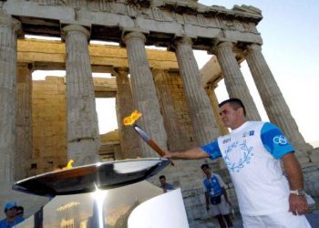Έφυγε από τη ζωή ο Ολυμπιονίκης της πάλης Μπάμπης Χολίδης