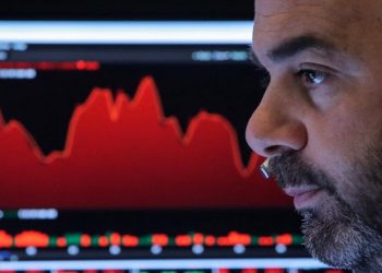 Oυκρανία: Η πρώτη έξοδος στις αγορές επί Ζελένσκι με διεθνές ομόλογο επταετούς διάρκειας
