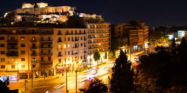 Τα πολυτελή ξενοδοχεία που αλλάζουν τον χάρτη της τουριστικής Αθήνας και ο ρόλος του Airbnb