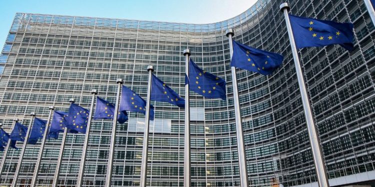 Καμπανάκι από την Κομισιόν για τα μέτρα ελάφρυνσης – News.gr