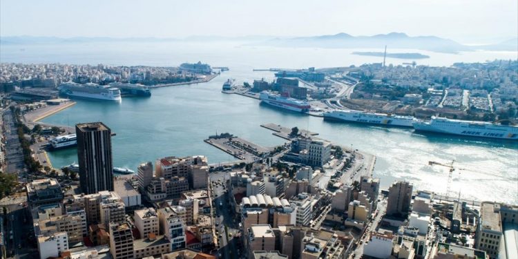 ΣτΕ: «Πράσινο φως» για την επέκταση του επιβατικού λιμένα Πειραιά