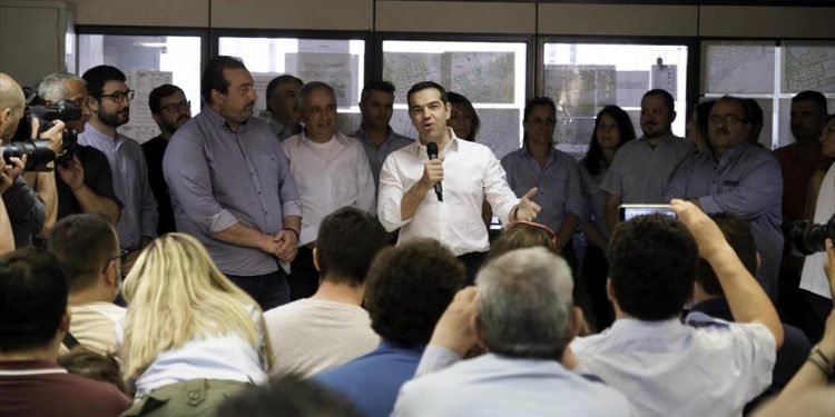 Στη Ρόδο ο Αλ. Τσίπρας: Επαφές με νέους εργαζόμενους