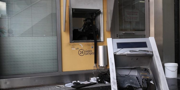 Συνελήφθη ο αρχηγός της σπείρας που ανατίνασσε ΑΤΜ