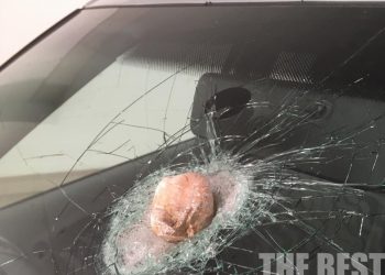 Τους πήραν με τις πέτρες στη Πατρών – Πύργου (φωτογραφίες)