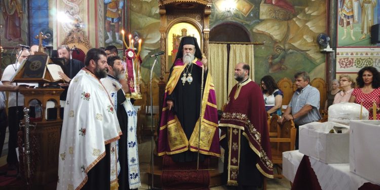 Κατανυκτική αγρυπνία στον Άγιο Παντελεήμονα Πύργου