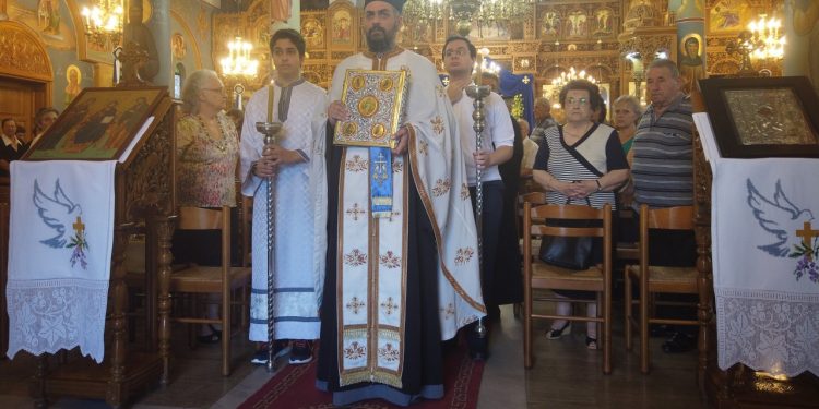 Περίλαμπρα πανηγύρισε ο ναός της Αγίας Τριάδας Πύργου