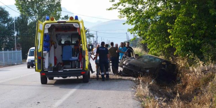 ΒΑΡΔΑ: Τροχαίο με έναν τραυματία στην Ε.Ο. Πατρών – Πύργου με έναν τραυματία