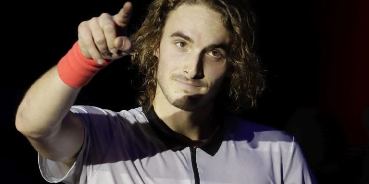 Επική πρόκριση στον 4ο γύρο του Roland Garros για τον Τσιτσιπά – News.gr
