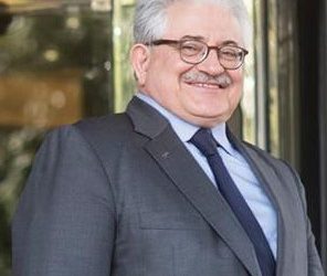 ΚΩΣΤΑΣ ΤΖΑΒΑΡΑΣ: Ο Πολιτικός των έργων
