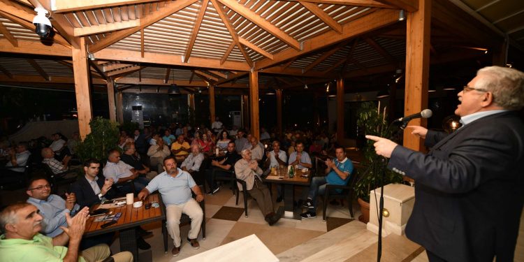 ΚΩΣΤΑΣ ΤΖΑΒΑΡΑΣ: “Η πολιτεία δεν έχει εξοφλήσει το χρέος της απέναντι στην Ολυμπία”