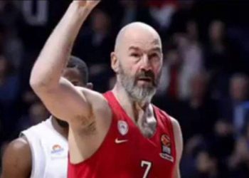 Βασίλης Σπανούλης: Τον τρολάρει η σύζυγός του επειδή θα... γεράσει στον Ολυμπιακό