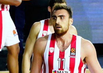 Ολυμπιακός: Έμεινε στο λιμάνι ο Μιλουτίνοφ