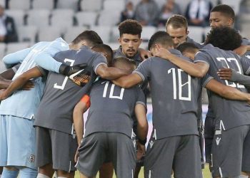 ΠΑΟΚ: Περιμένει την απάντηση Κοεντράο, ανέβηκε για Μπράνταριτς