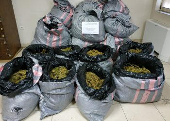 ΔΥΤΙΚΗ ΕΛΛΑΔΑ: Συνελήφθησαν διακινητές μεγάλων ποσοτήτων ναρκωτικών