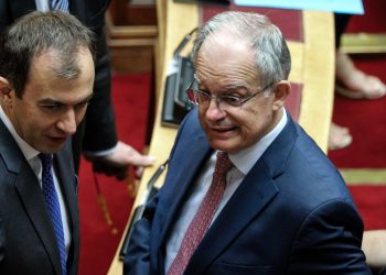 ΒΟΥΛΗ: Πρόεδρος με ρεκόρ ψήφων ο Κώστας Τασούλας