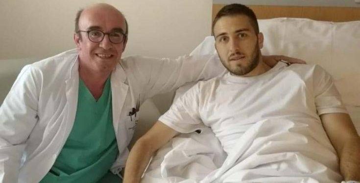 Χειρουργήθηκε με επιτυχία ο Κώστας Φορτούνης, σε έξι μήνες η επιστροφή του – Newsbeast