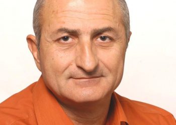 ΒΑΣΙΛΗΣ ΜΑΝΔΑΡΑΚΗΣ: “Κίνημα Αλλαγής και η ΚΑΝΟΝΙΚΟΤΗΤΑ, Κάλιο Αργά παρά Ποτέ”