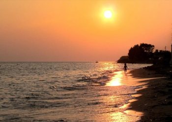 Αίθριος καιρός και άνοδος της θερμοκρασίας