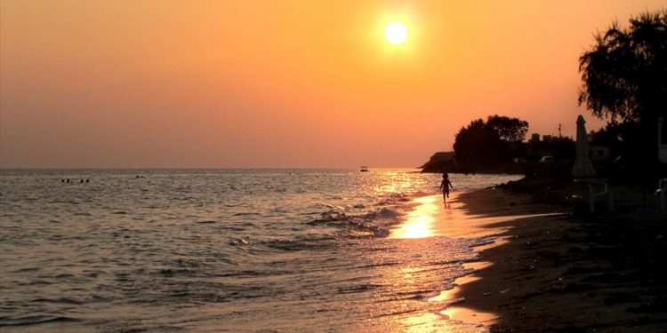 Αίθριος καιρός και άνοδος της θερμοκρασίας
