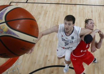 Τραυματίσθηκε σοβαρά σε τροχαίο ο μπασκετμπολίστας Όγκνιεν Κούζμιτς