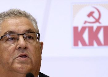 Δ. Κουτσούμπας: «Όχι» σε συνεργασία του ΚΚΕ με τα τέσσερα «μνημονιακά» κόμματα
