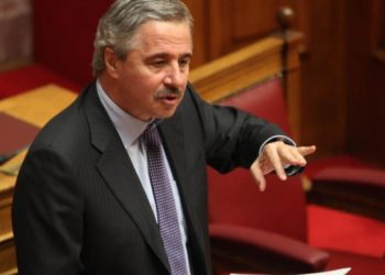 “ΟΧΙ” από Γιάννη Μανιάτη για να αναλάβει την ΔΕΗ