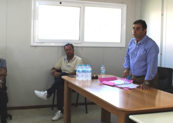 ΓΙΑΝΝΗΣ ΛΥΜΠΕΡΗΣ: “Όποιος τολμήσει ας έρθει να βάλει λουκέτο στο νοσοκομείο μας… “