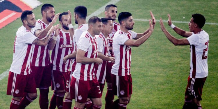 Επιβλητικός Ολυμπιακός: Νίκησε 3-0την Νότιγχαμ Φόρεστ (βίντεο)