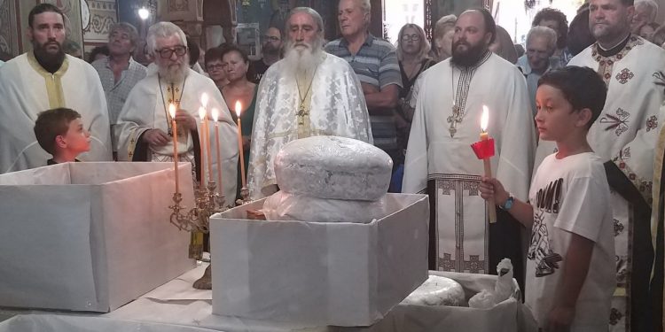 Λαμπρή η εορτή του Ιαματικού Παντελεήμονος στον Πύργο