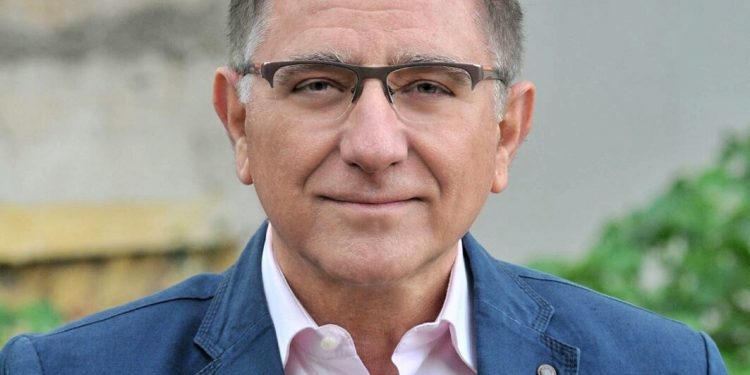 ΚΩΣΤΑΣ ΑΛΕΞΑΝΔΡΟΠΟΥΛΟΣ: “Επιζήμια σε όλη τη Ζαχάρω η καθυστέρηση στη λειτουργία των Λουτρών στον Καϊάφα”