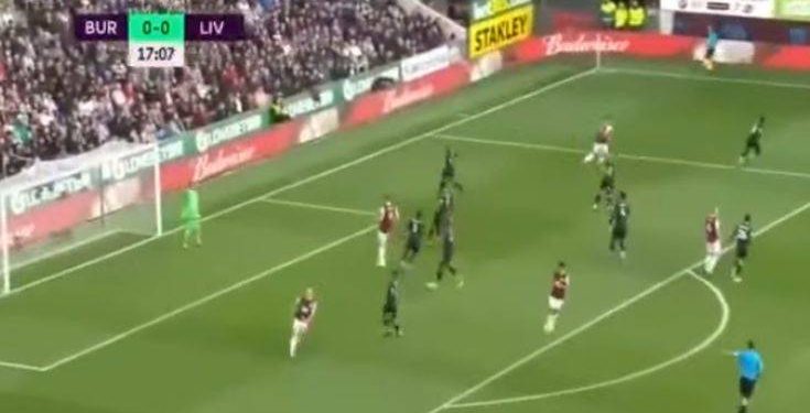 Η Λίβερπουλ επικράτησε της Μπέρνλι με 3-0